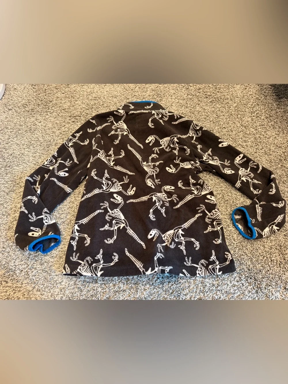 OshKosh B’gosh Boys Size 10 Dinosaur Skeleton Fleece Zip Jacket Black Blue
